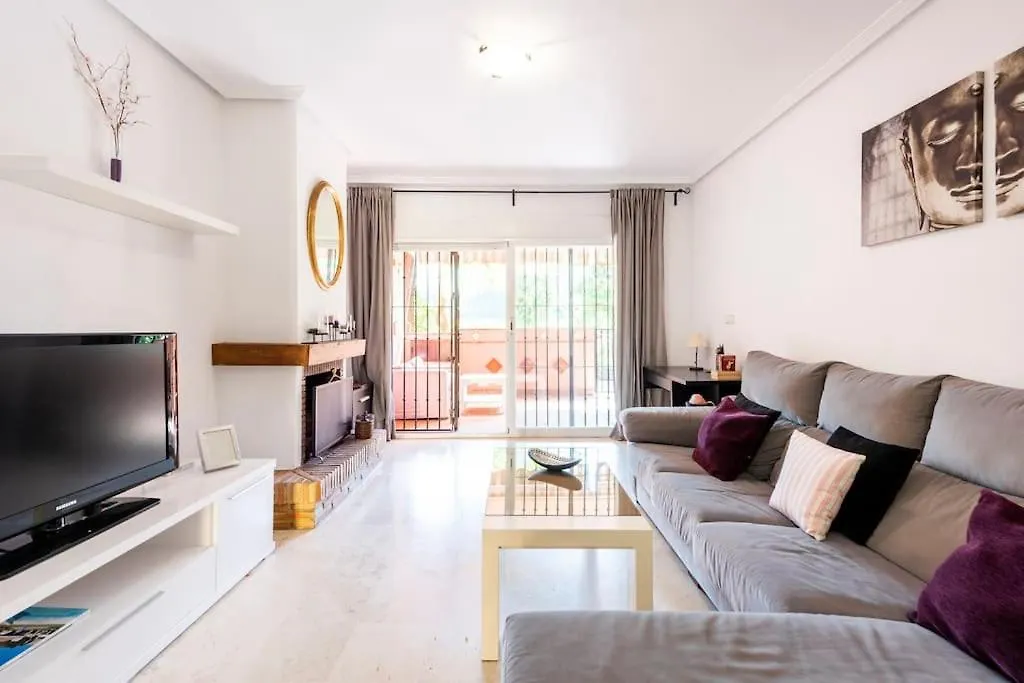 Apartamento En Marbella Guadalmina Primera Linea De Campo De Golf Los Cartujanos 0*,