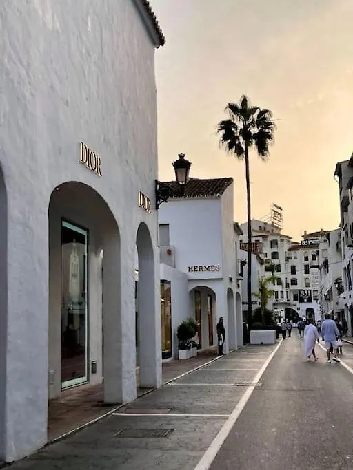 Apartamento En Marbella Guadalmina Primera Linea De Campo De Golf Los Cartujanos 0*,  Spain