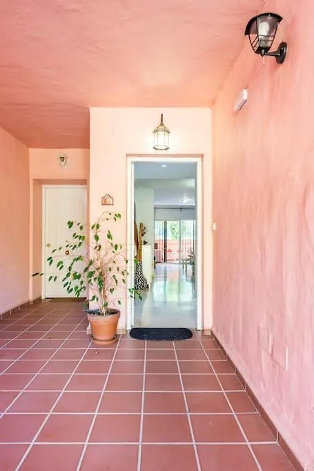 Apartamento En Marbella Guadalmina Primera Linea De Campo De Golf Los Cartujanos Apartment